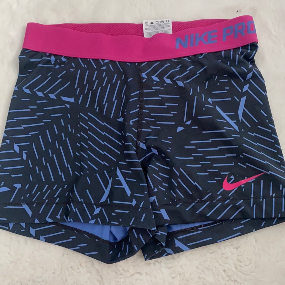 PATTERN NIKE PROS